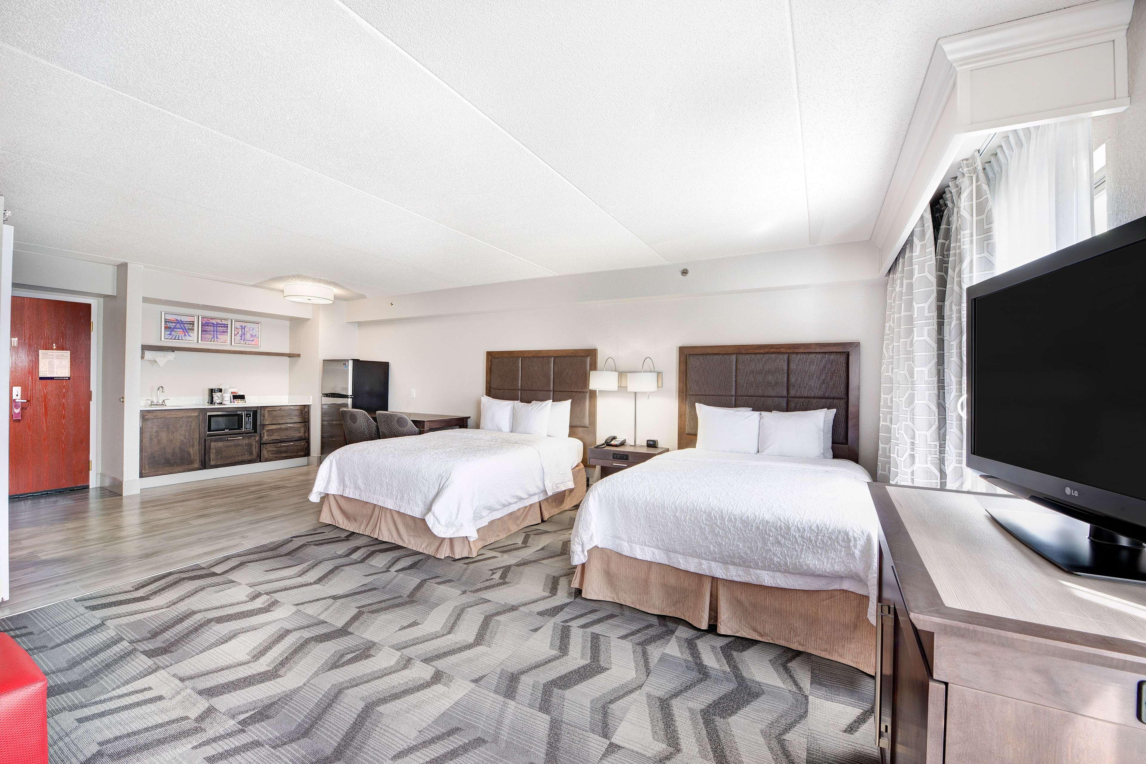 סמירנה Hampton Inn & Suites Atlanta-Galleria מראה חיצוני תמונה