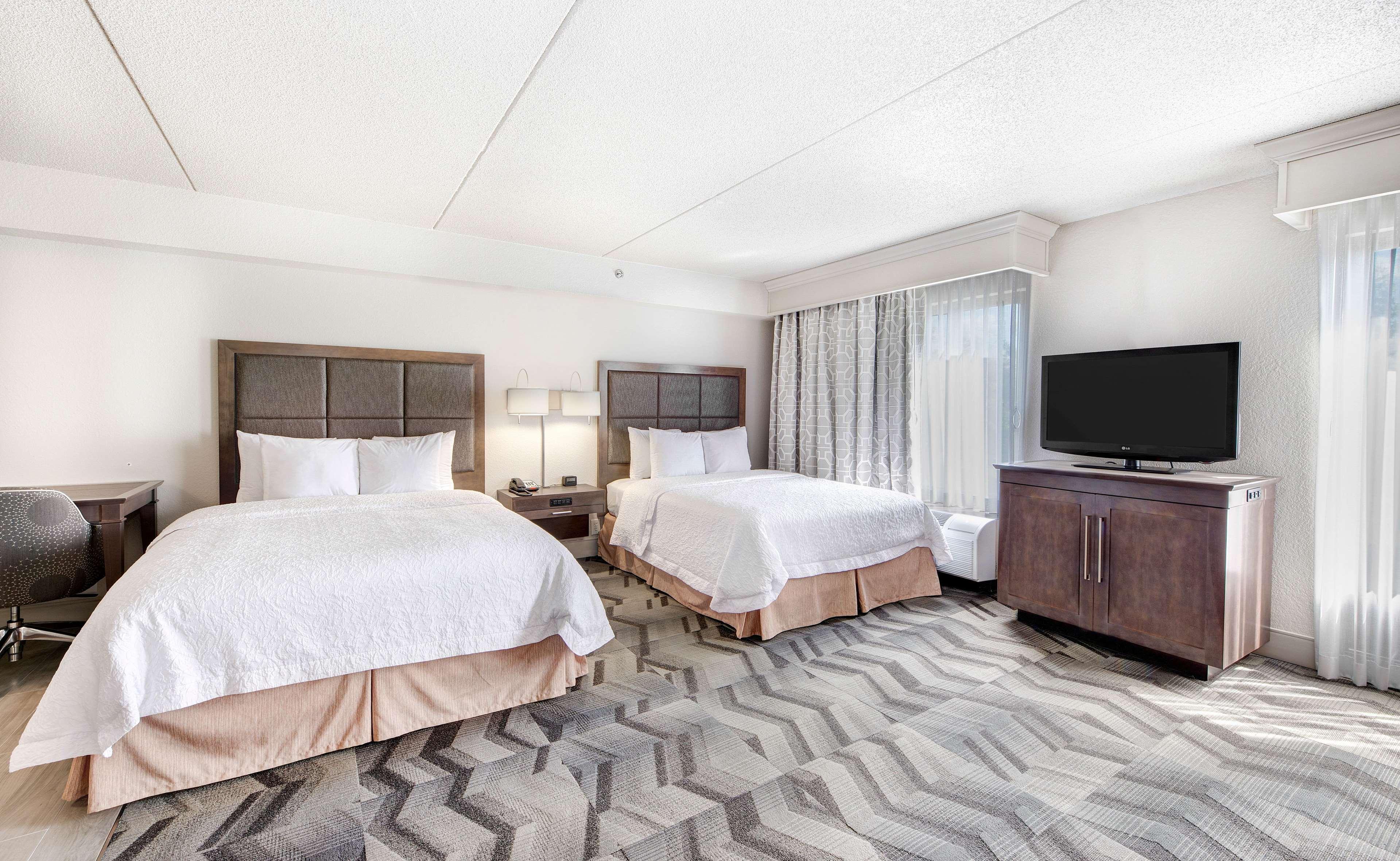 סמירנה Hampton Inn & Suites Atlanta-Galleria מראה חיצוני תמונה