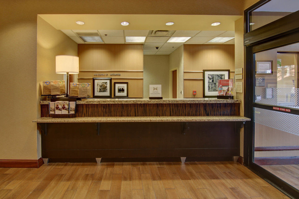 סמירנה Hampton Inn & Suites Atlanta-Galleria מראה חיצוני תמונה