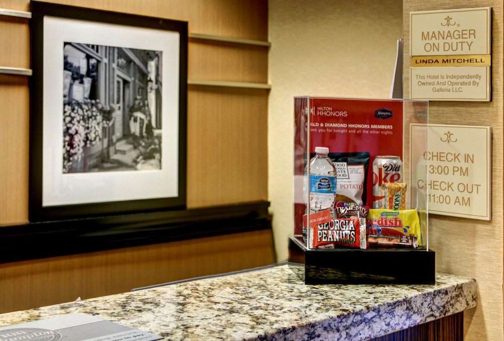 סמירנה Hampton Inn & Suites Atlanta-Galleria מראה חיצוני תמונה